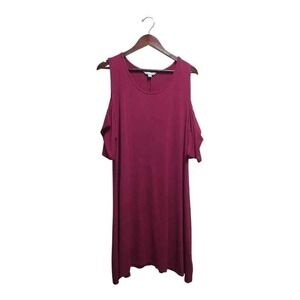 Red dress. Bare shoulders by Lovesick.  Size 3X
